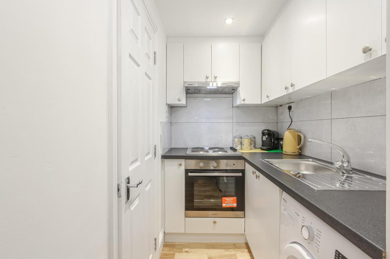 Appartement Splendid Flat In Kensington Olympia à Londres Extérieur photo