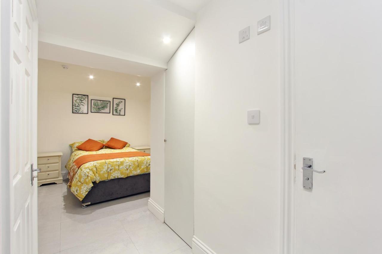 Appartement Splendid Flat In Kensington Olympia à Londres Extérieur photo